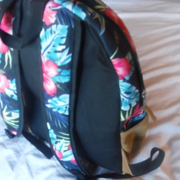 Roxy Tropical pink Hibiscus Floral pattern Puffy Backpack - Picture 10 of 10